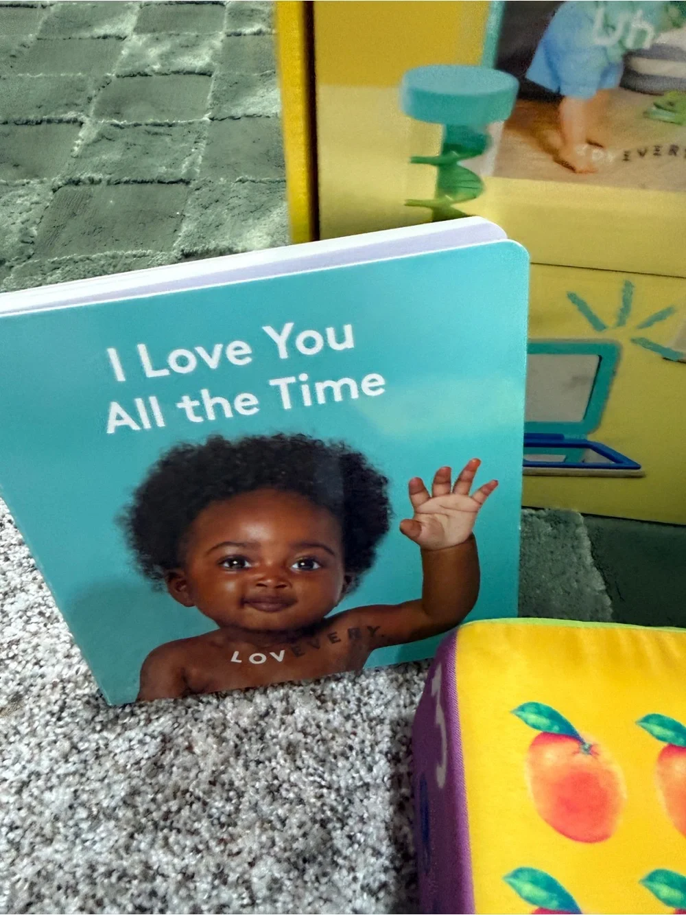 Lovevery Baby Cause & Effect Play Set – Multicolor Soft Learning Blocks ( mixed)